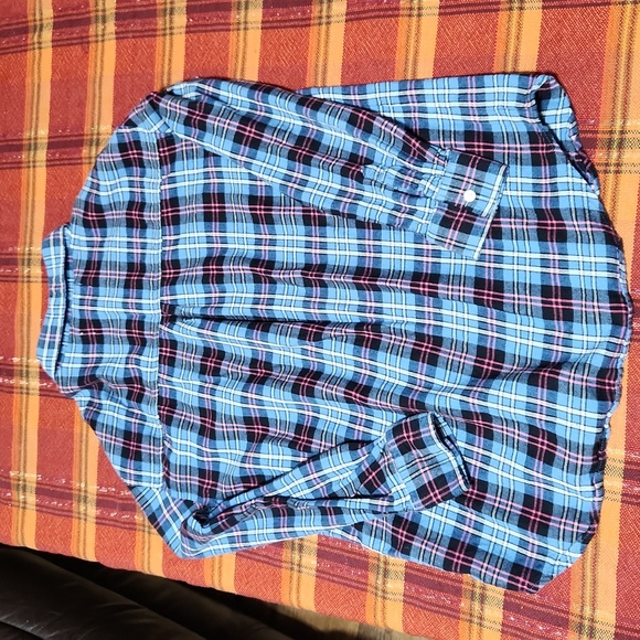 Plad shirt. - Picture 5 of 6